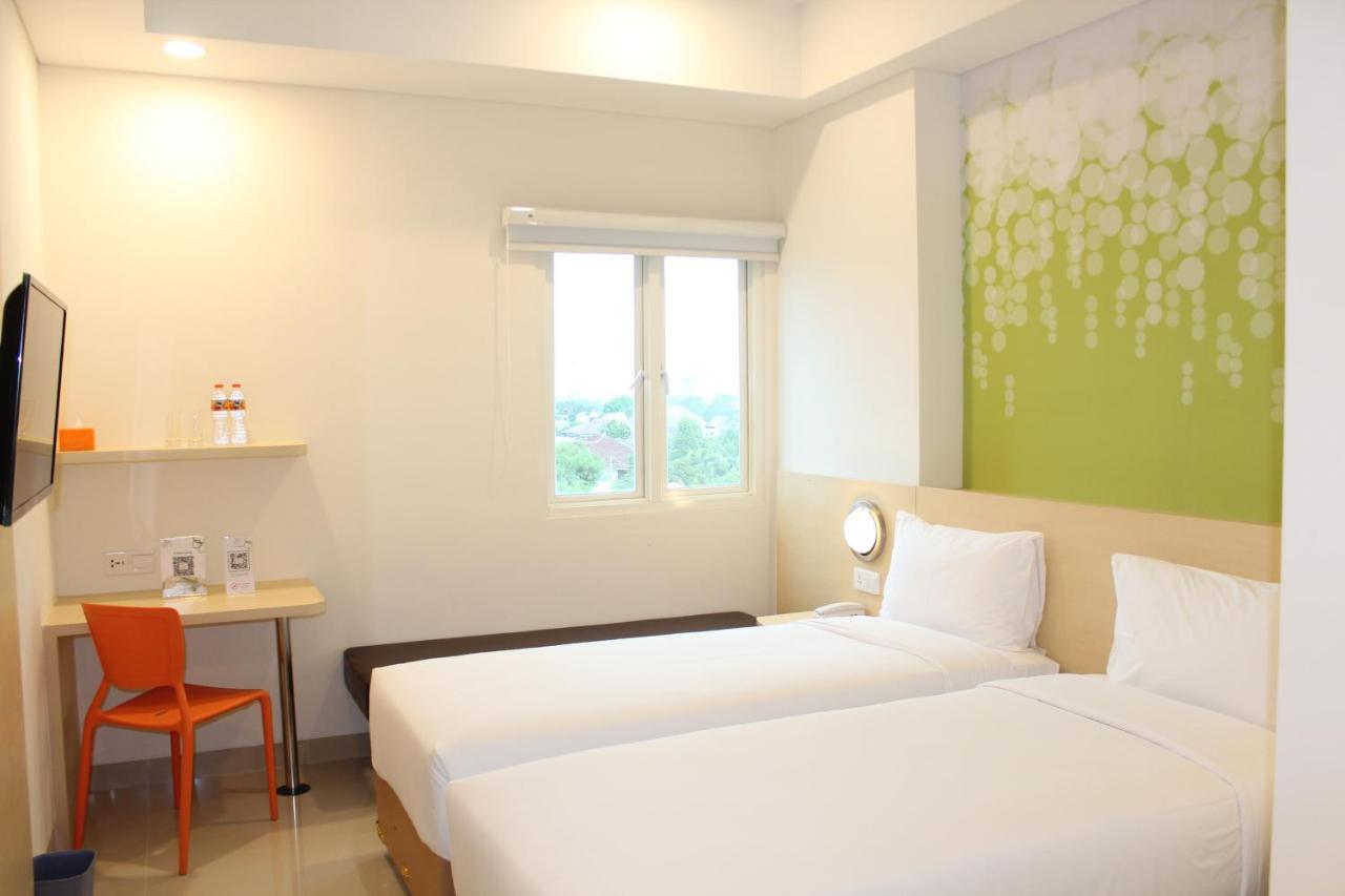 Zest Parang Raja Solo By Swiss-Belhotel International Bonorejo Exterior photo