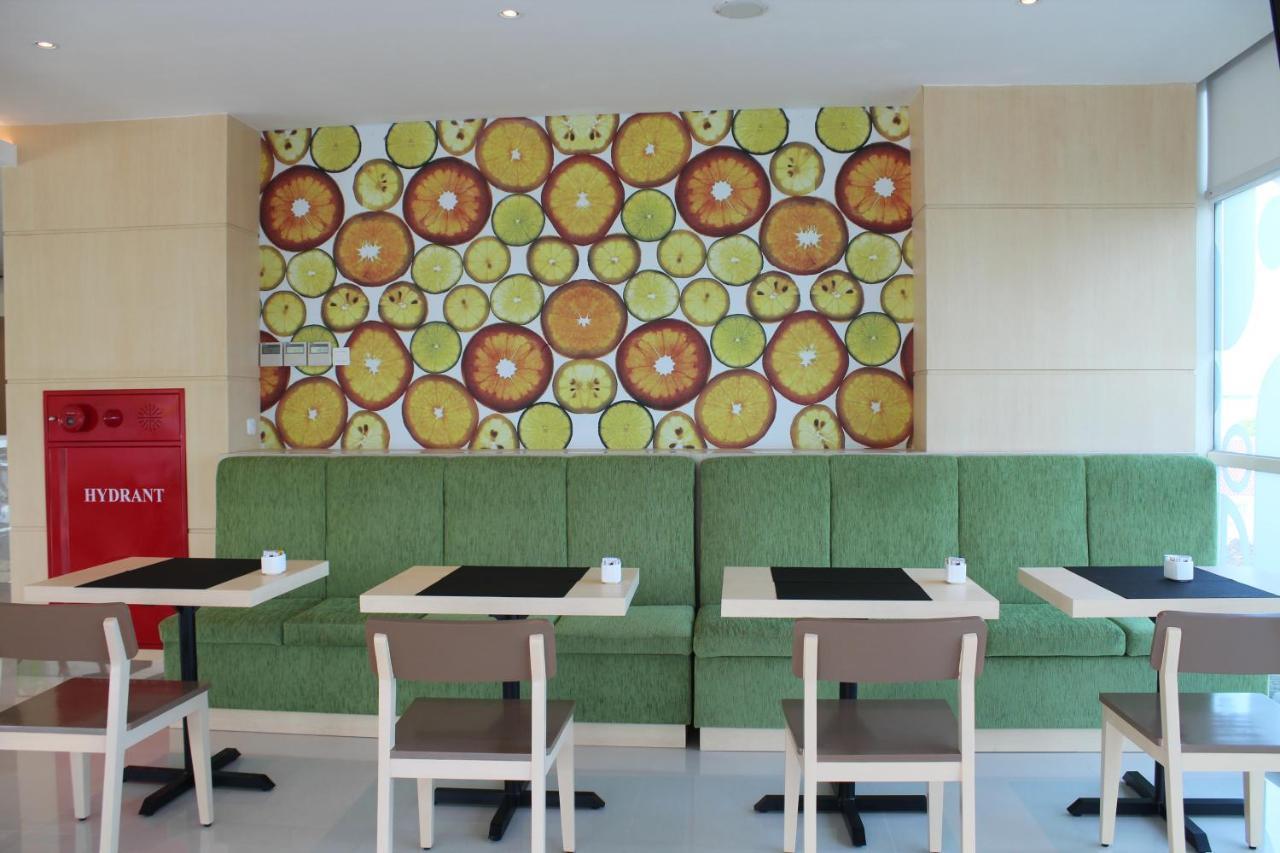 Zest Parang Raja Solo By Swiss-Belhotel International Bonorejo Exterior photo