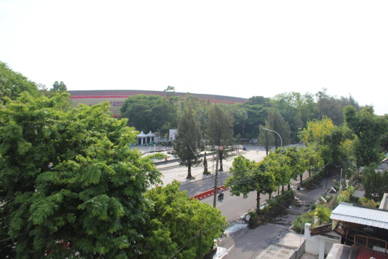 Zest Parang Raja Solo By Swiss-Belhotel International Bonorejo Exterior photo