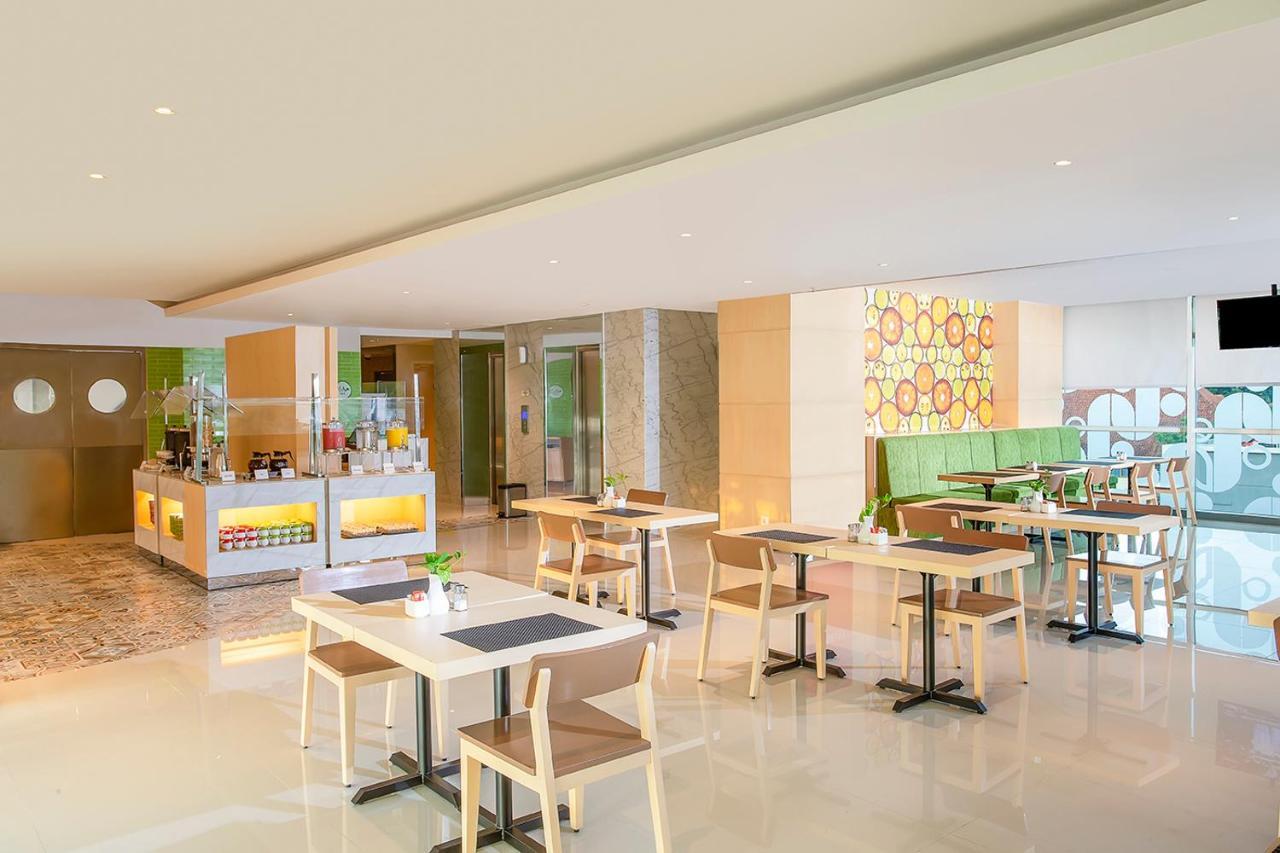 Zest Parang Raja Solo By Swiss-Belhotel International Bonorejo Exterior photo