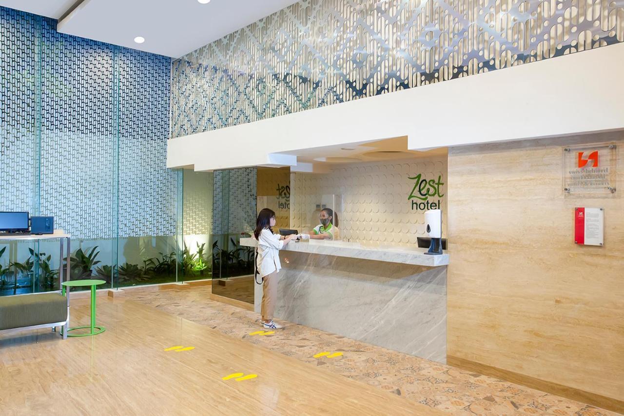 Zest Parang Raja Solo By Swiss-Belhotel International Bonorejo Exterior photo